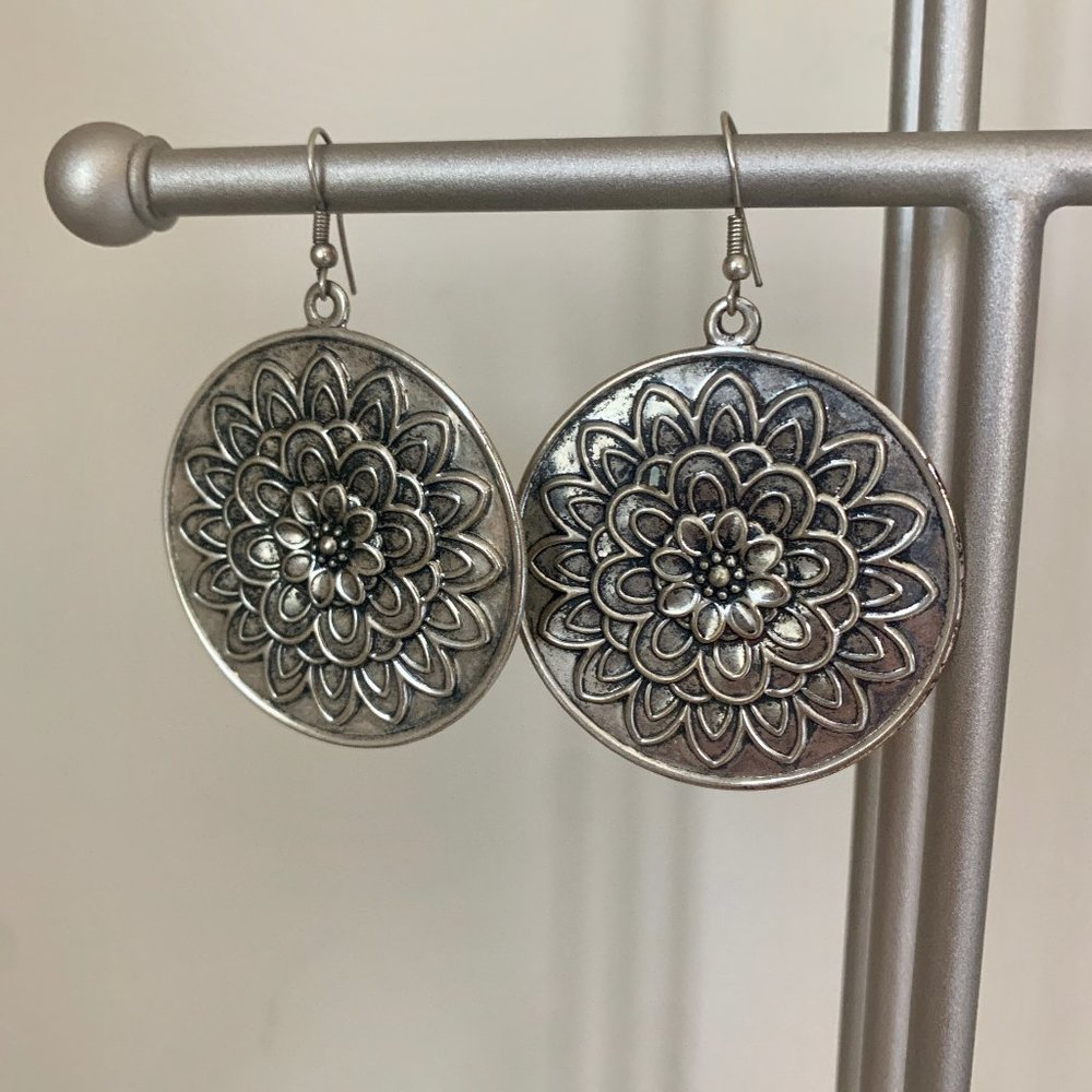 Boho Silver Floral Mandala Circle Earrings